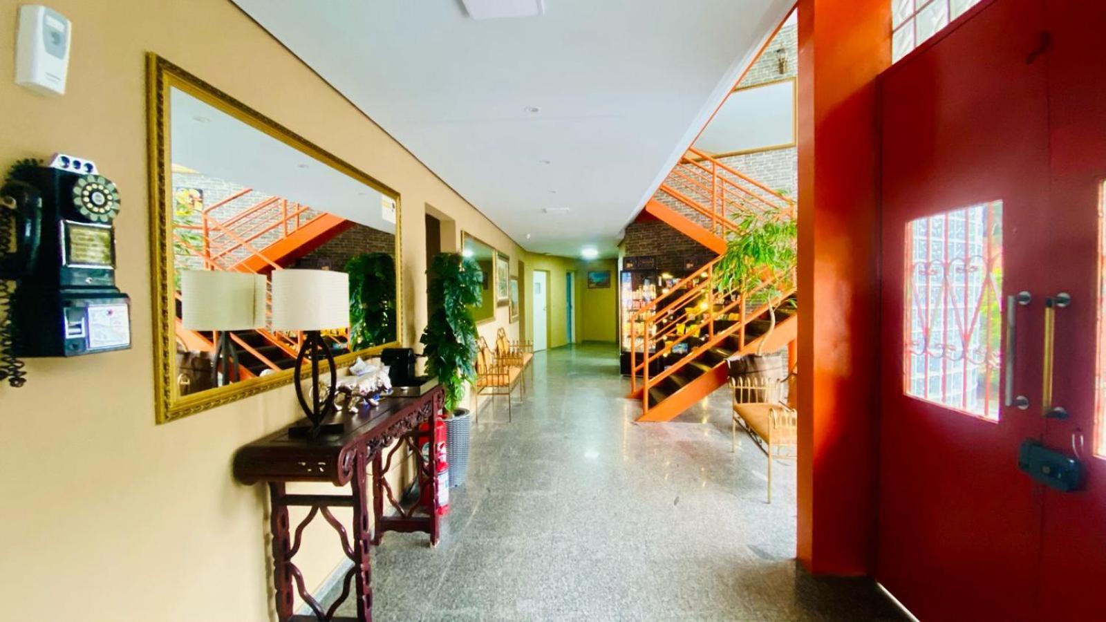 Novo Hotel Ibirapuera Сао Паоло Екстериор снимка
